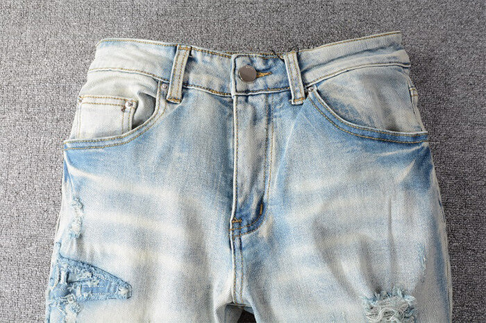 AMIRI #697 Jeans